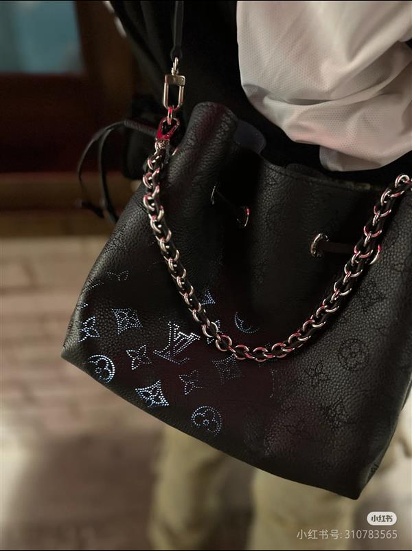 2026124175355389 570